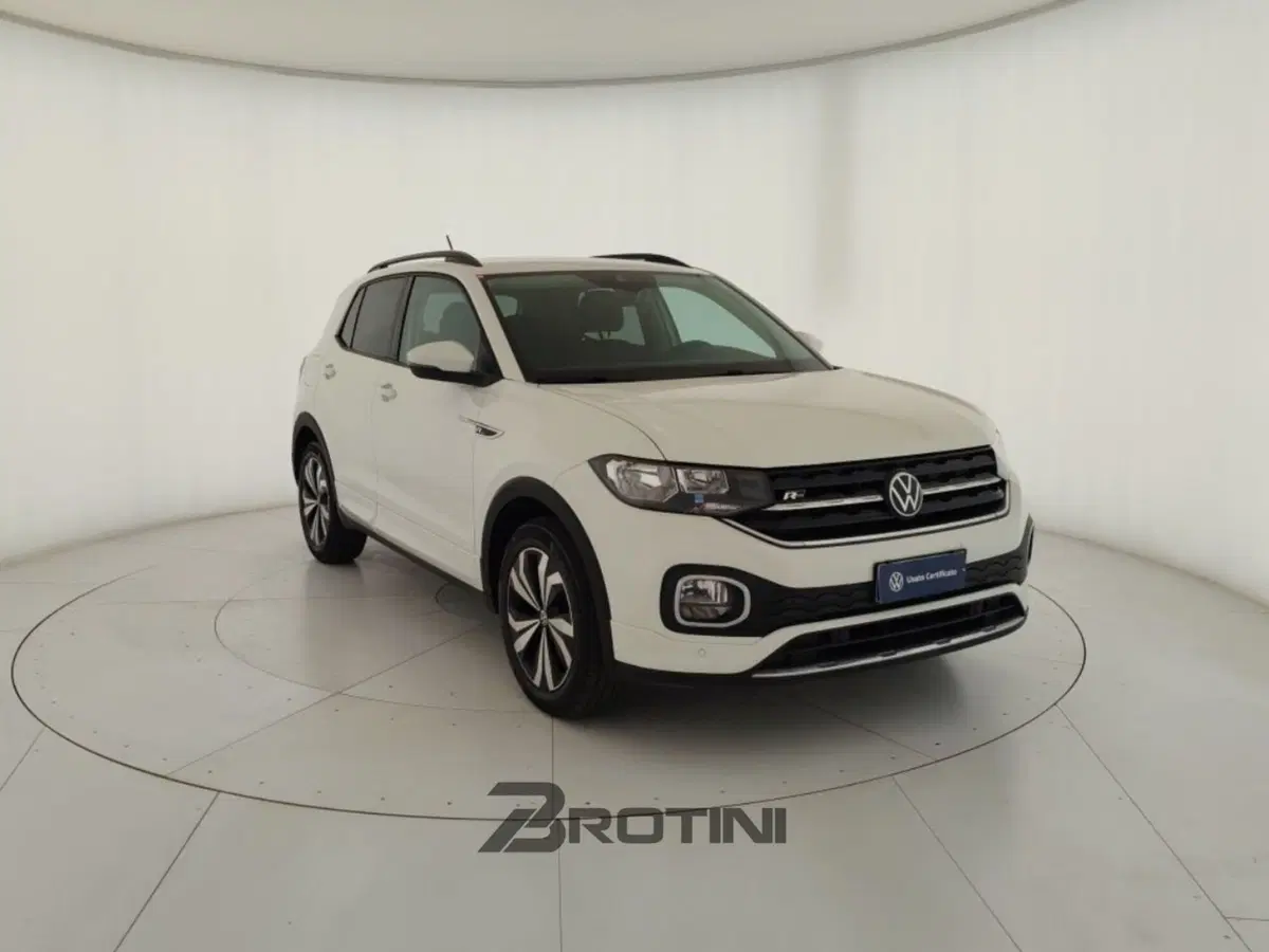 Volkswagen T-Cross usata a Massa-Carrara (4)