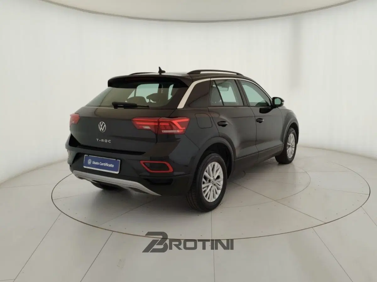 Volkswagen T-Roc usata a Massa-Carrara (3)