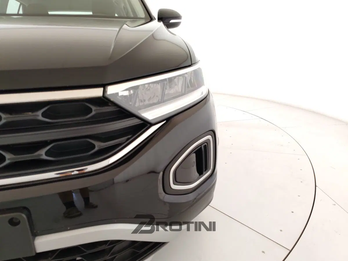 Volkswagen T-Roc usata a Massa-Carrara (5)