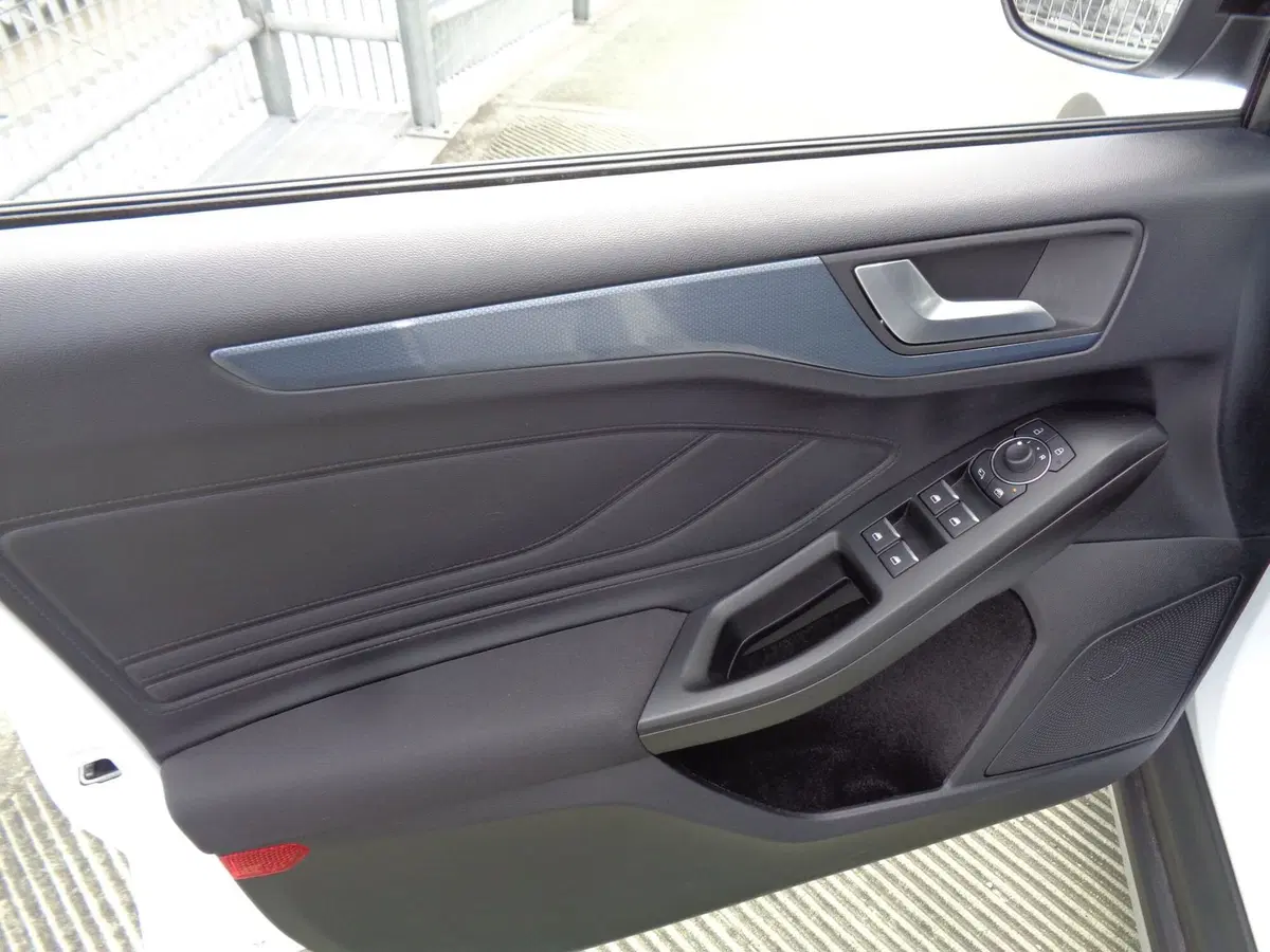Ford Focus usata a Treviso (8)