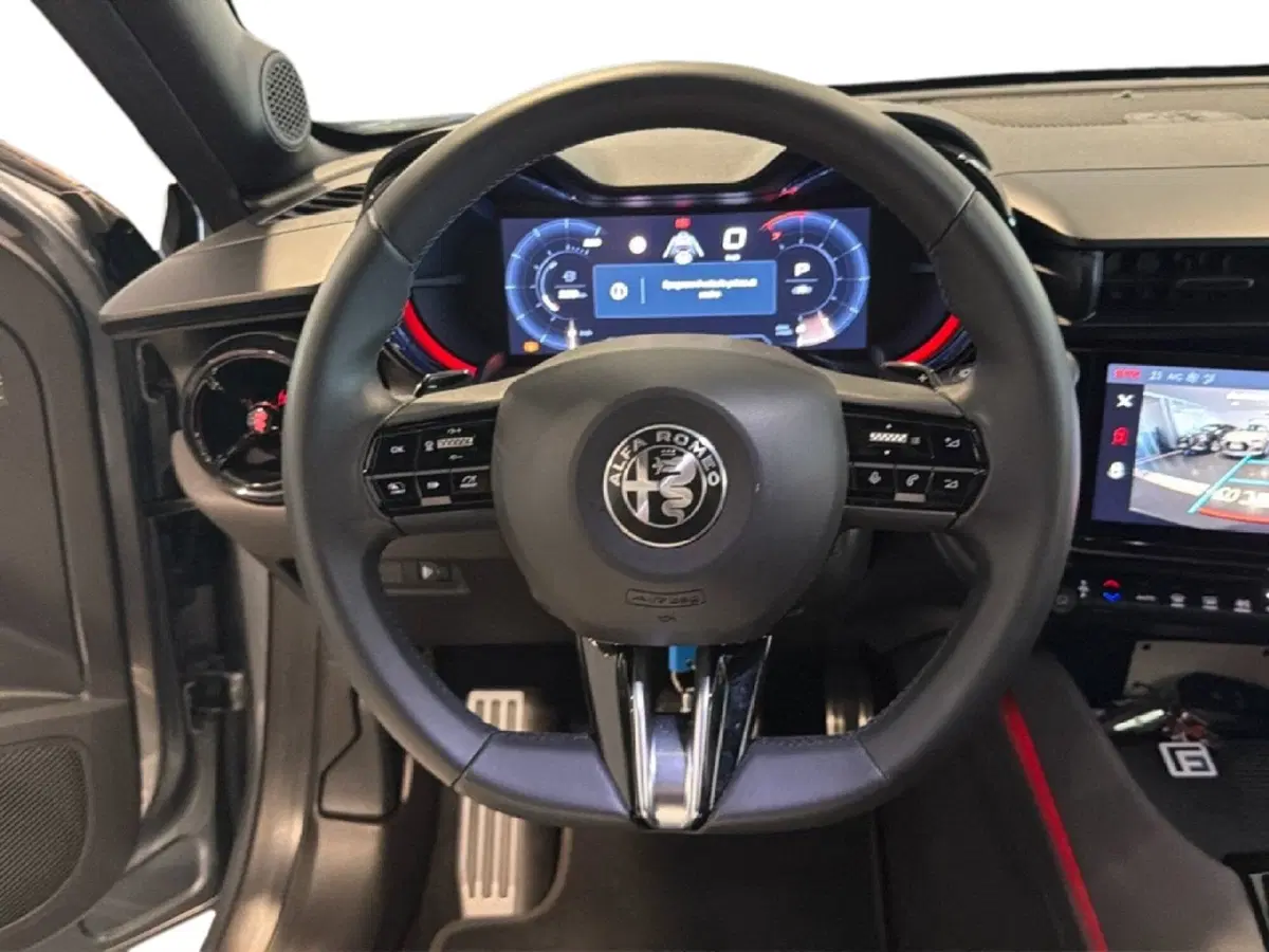 Alfa Romeo Junior usata a Napoli (6)
