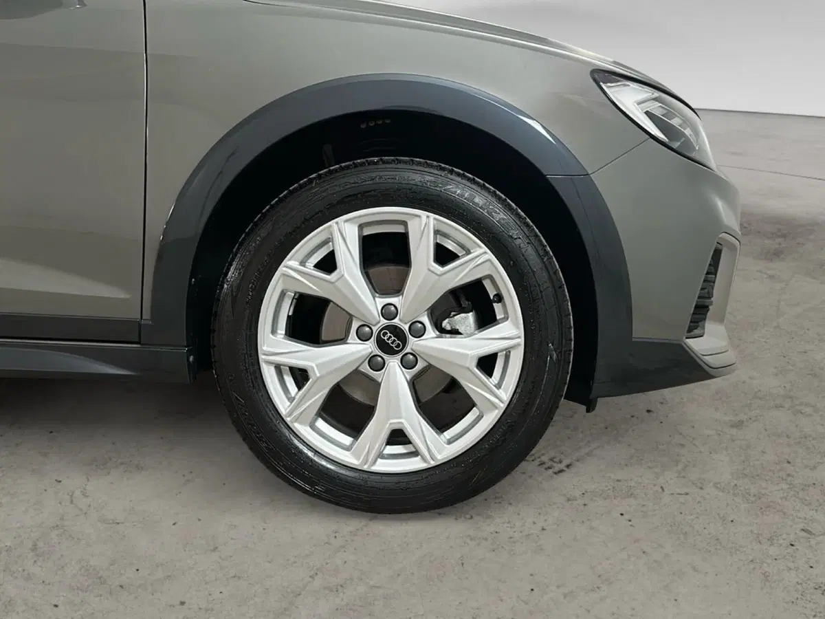 Audi A1 allstreet usata a Napoli (20)