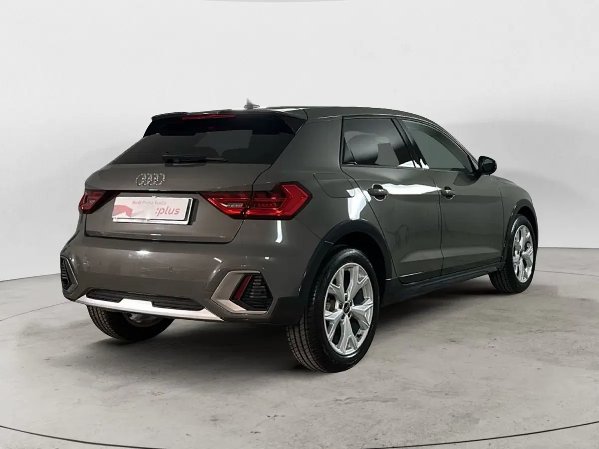 Audi A1 allstreet usata a Napoli (4)
