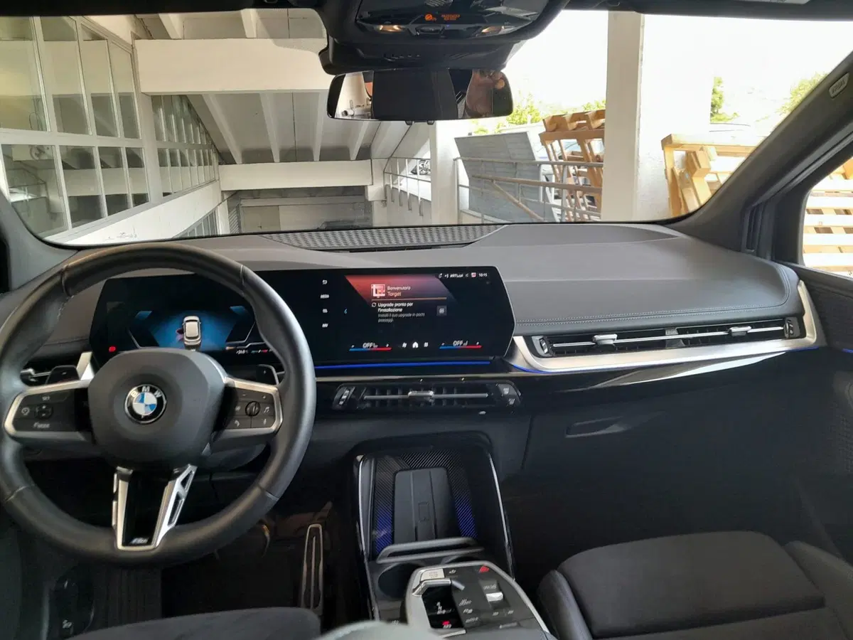 BMW Serie 2 Active Tourer usata a Asti (13)