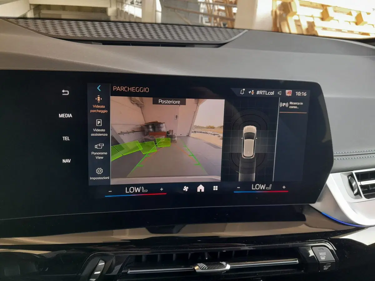BMW Serie 2 Active Tourer usata a Asti (19)