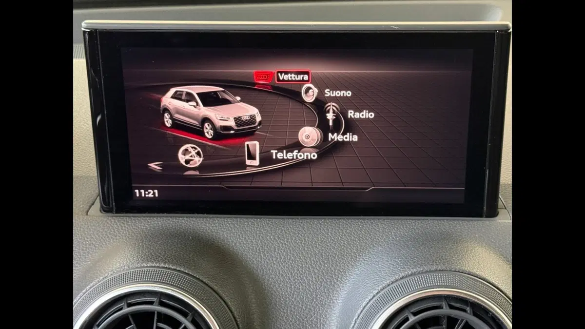Audi Q2 usata a Palermo (15)