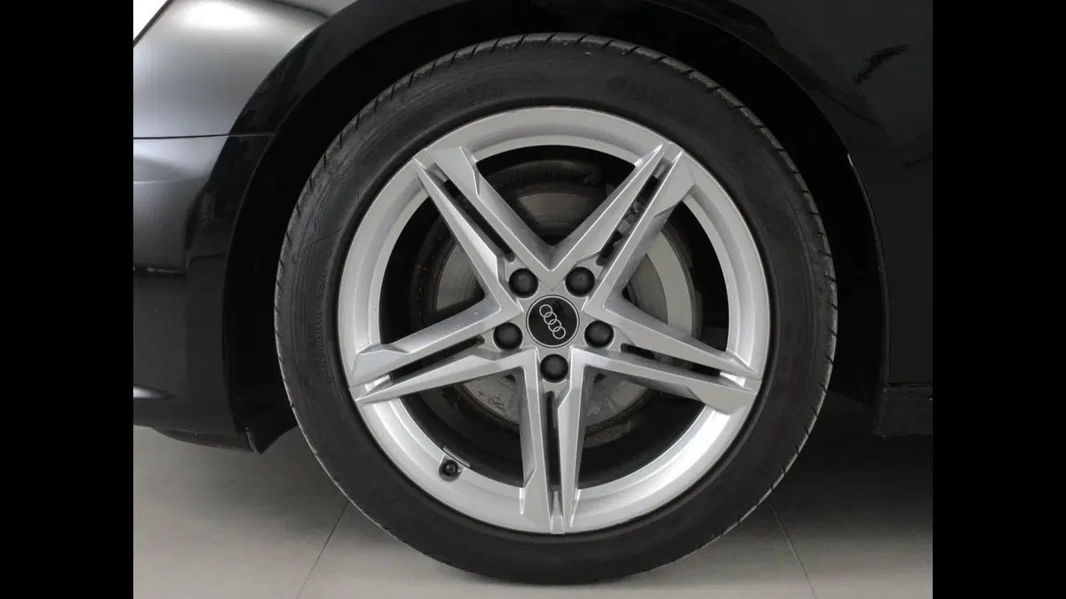 Audi A4 Avant usata a Palermo (6)