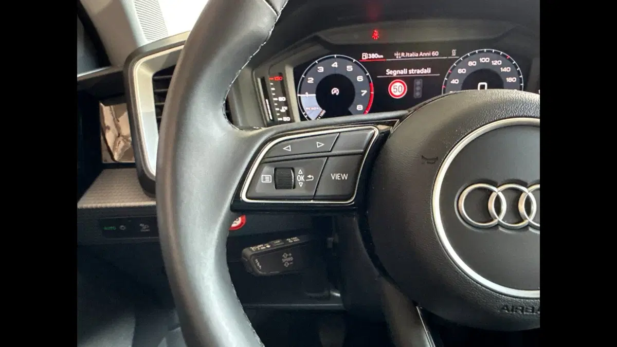 Audi A1 allstreet usata a Palermo (17)