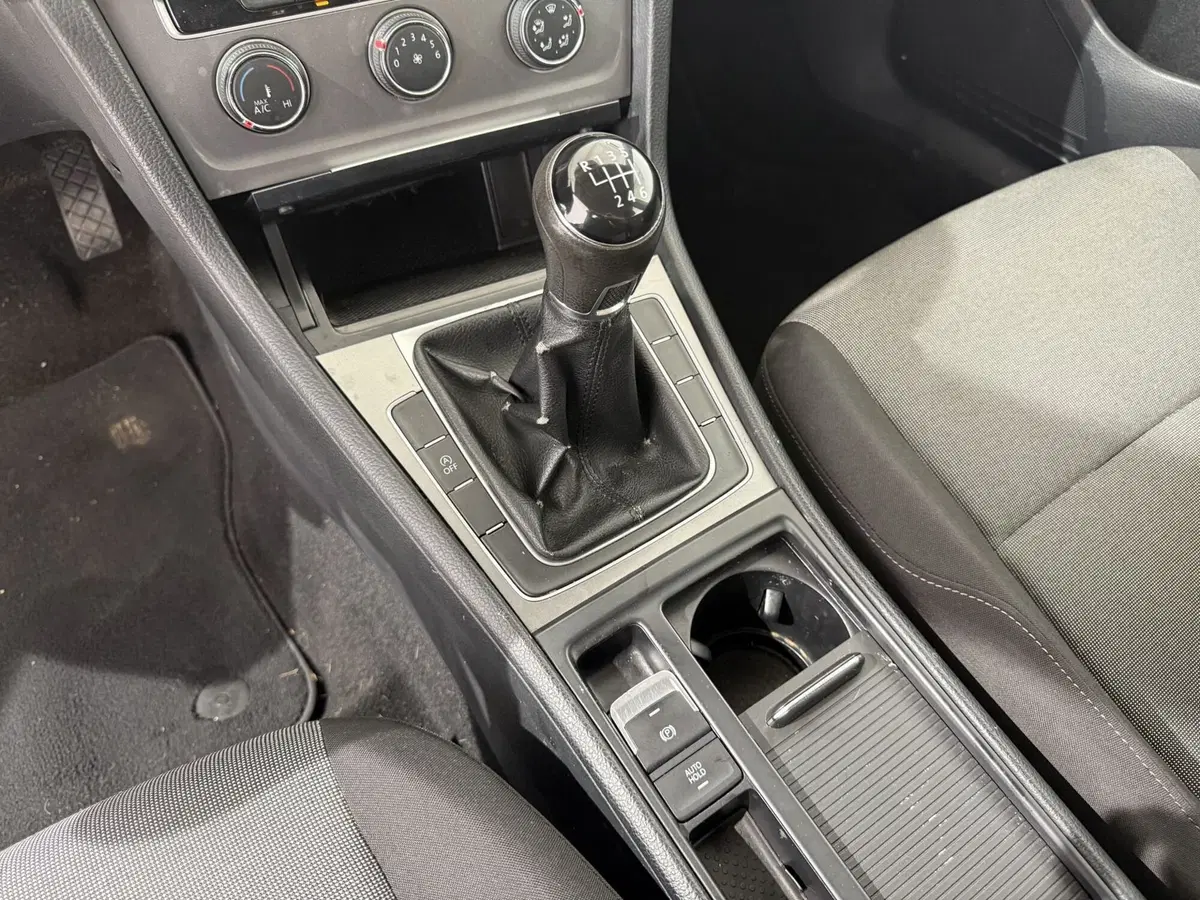 Volkswagen Golf usata a Perugia (13)