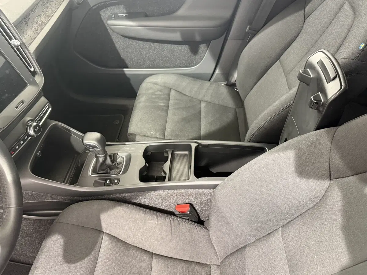 Volvo XC40 usata a Perugia (16)