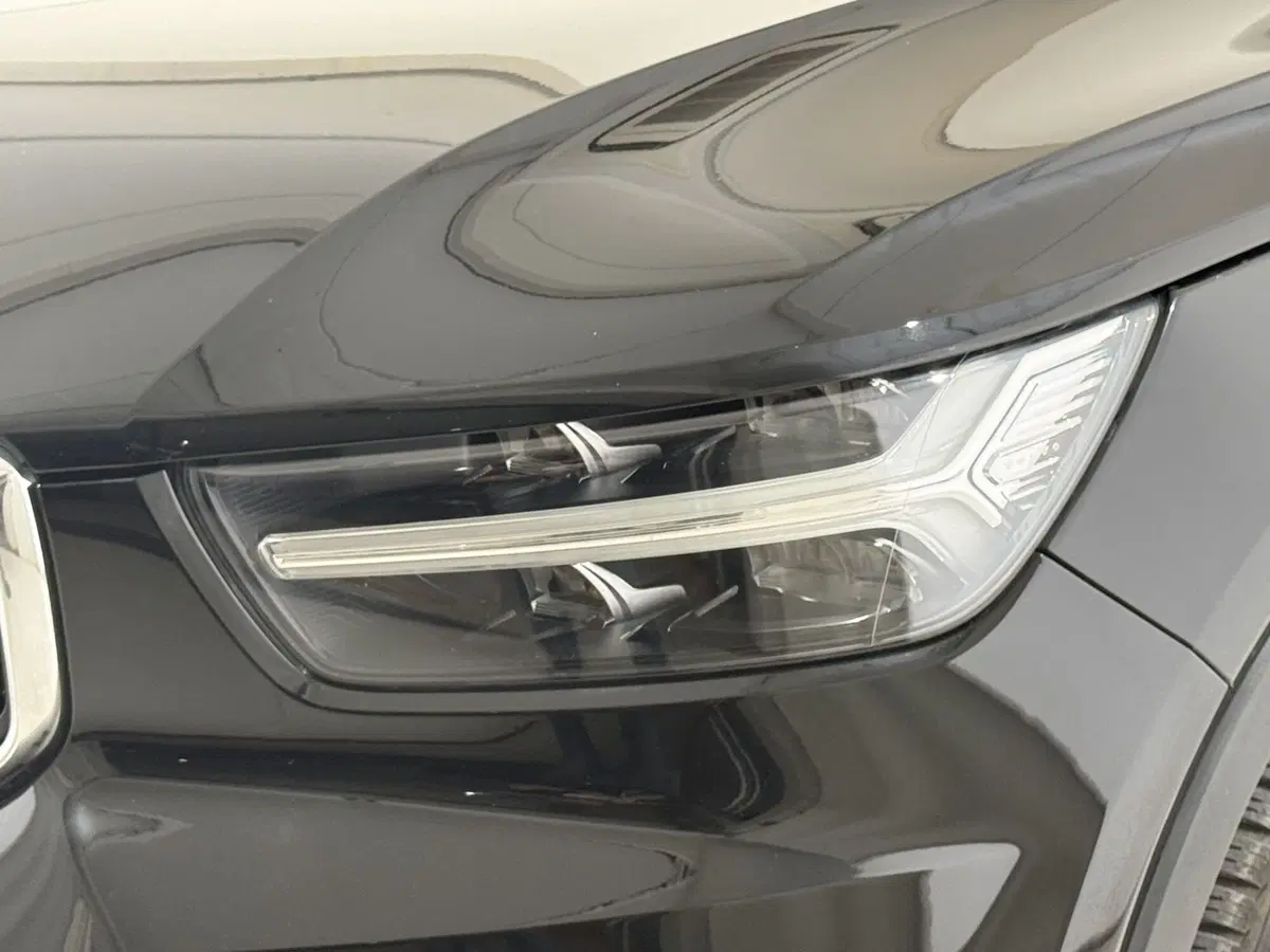 Volvo XC40 usata a Perugia (2)