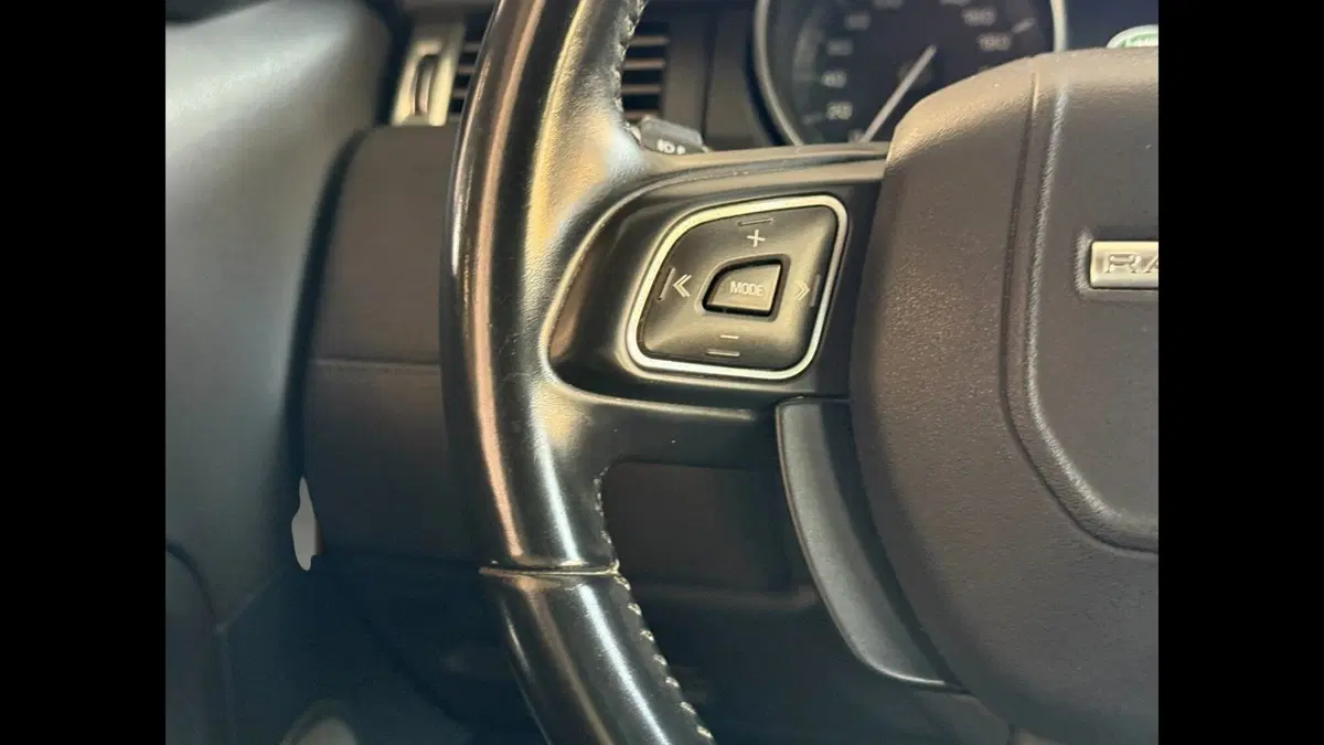 Land Rover Range Rover Evoque usata a Palermo (17)
