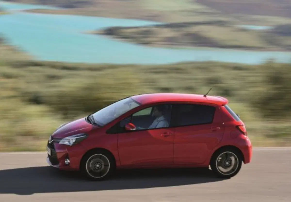 Toyota Yaris usata a Palermo (11)