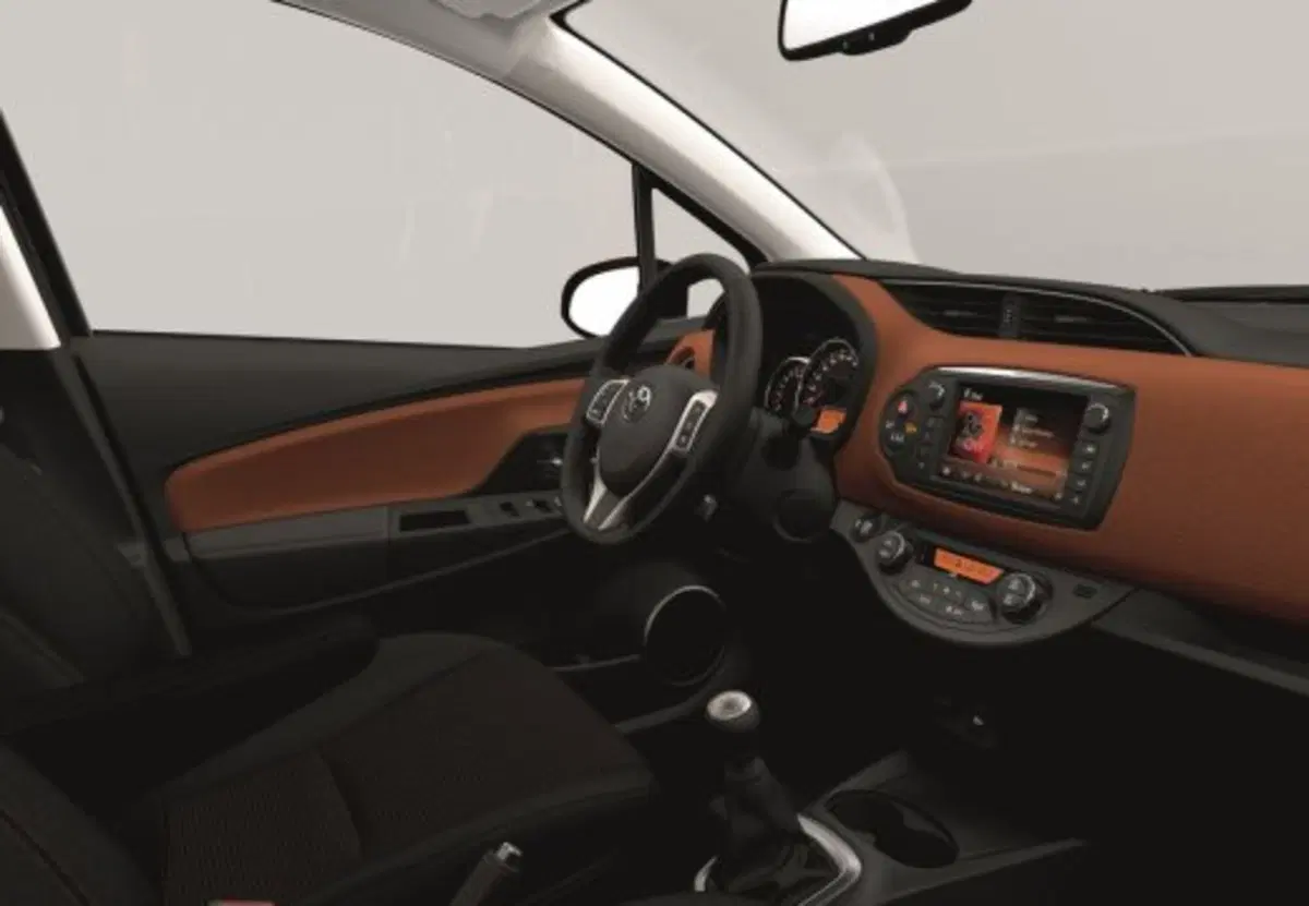 Toyota Yaris usata a Palermo (14)