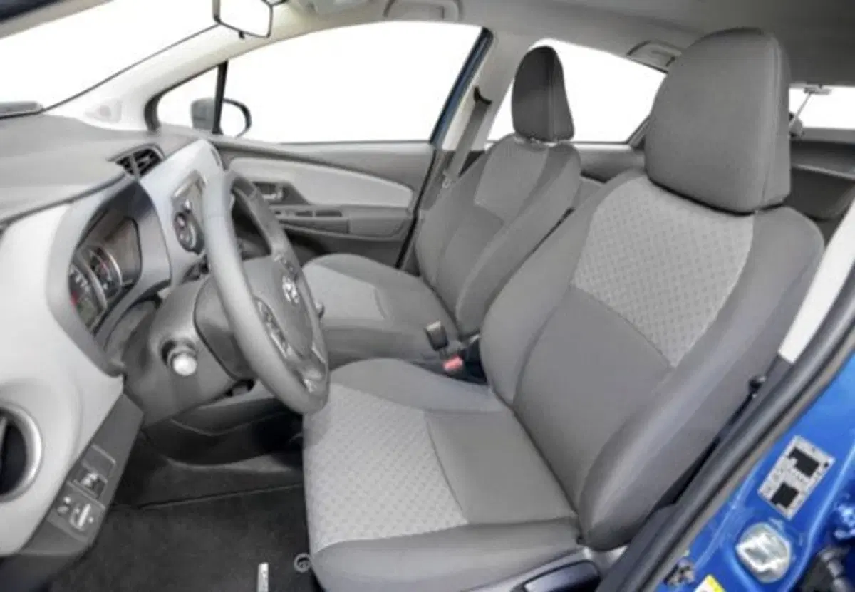 Toyota Yaris usata a Palermo (6)