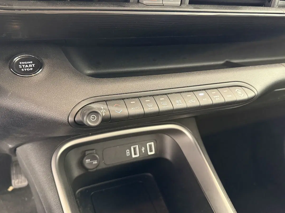 Jeep Avenger usata a Perugia (16)