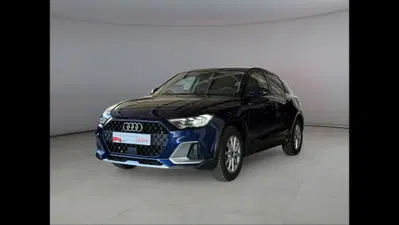 Audi A1 allstreet allstreet 30 TFSI S tronic Identity Contrast del 2025 usata a Palermo