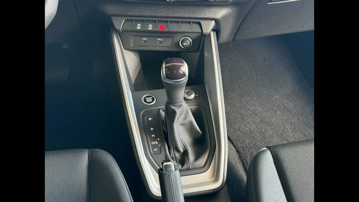 Audi A1 allstreet usata a Palermo (13)