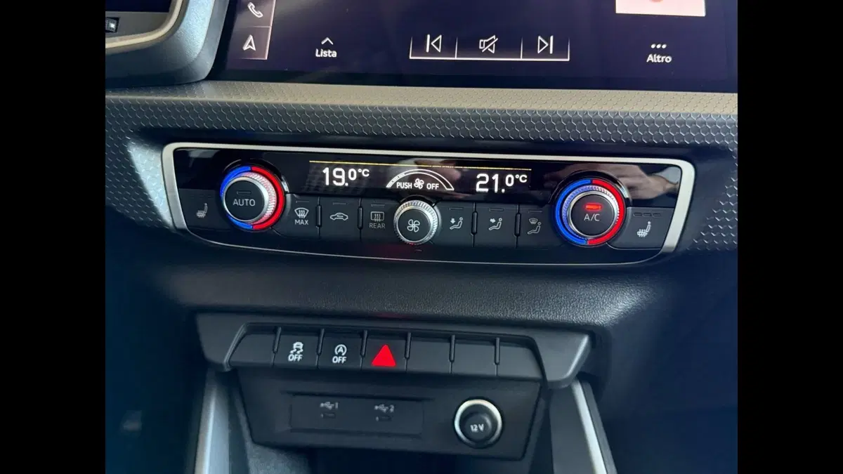 Audi A1 allstreet usata a Palermo (16)