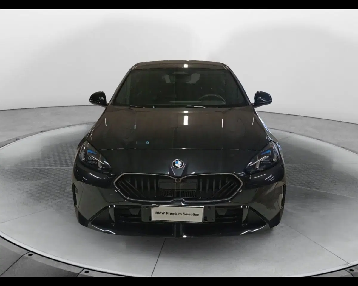 BMW Serie 1 usata a Napoli (3)