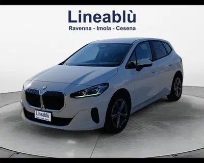 BMW Serie 2 Active Tourer 218i del 2023 usata a Ravenna