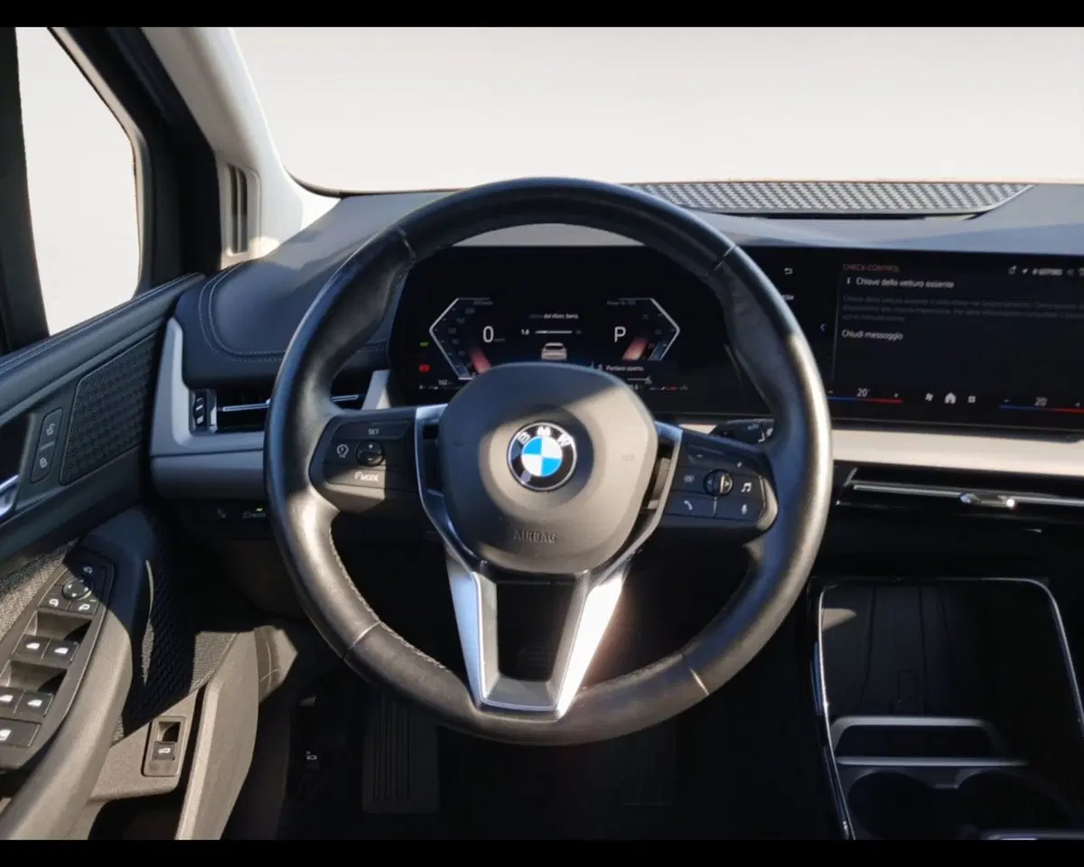 BMW Serie 2 Active Tourer usata a Ravenna (12)