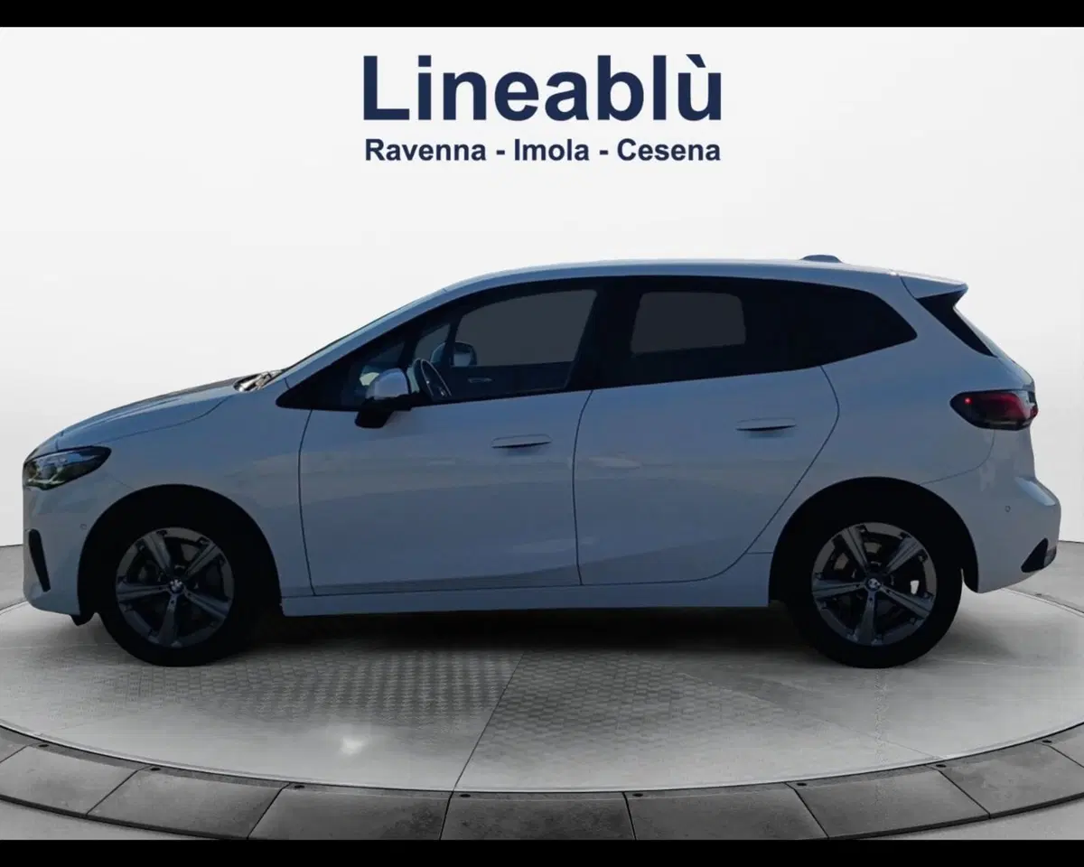 BMW Serie 2 Active Tourer usata a Ravenna (2)