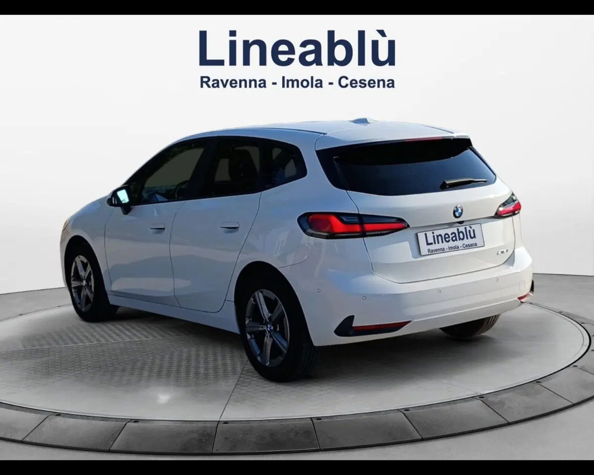 BMW Serie 2 Active Tourer usata a Ravenna (3)