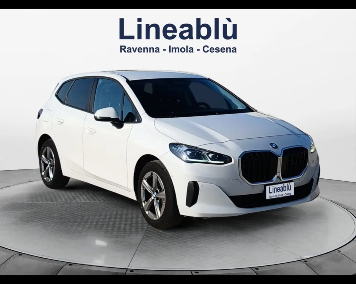 BMW Serie 2 Active Tourer usata a Ravenna (7)