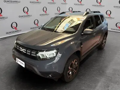 Dacia Duster 1.0 Eco-G Journey 100cv del 2023 usata a Milano