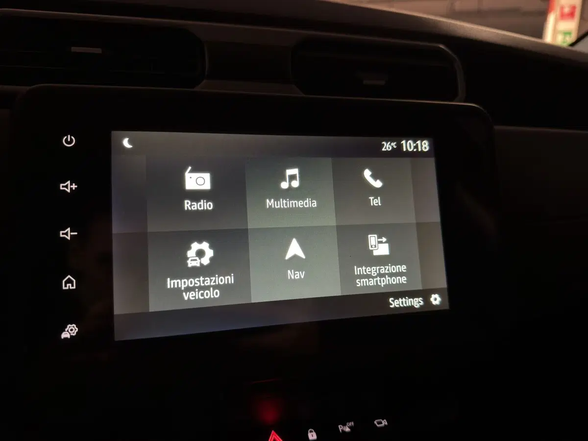 Dacia Duster usata a Milano (12)