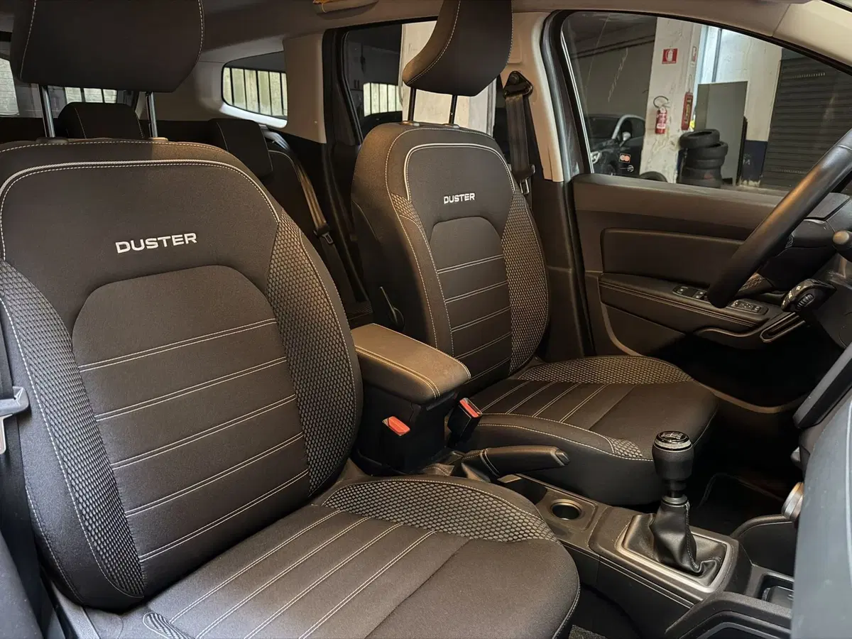 Dacia Duster usata a Milano (20)