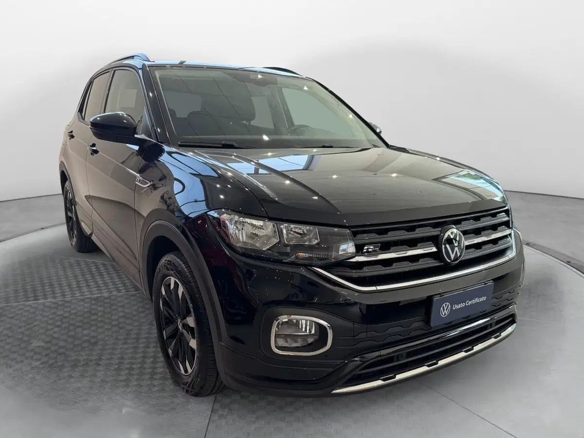 Volkswagen T-Cross usata a Varese (2)