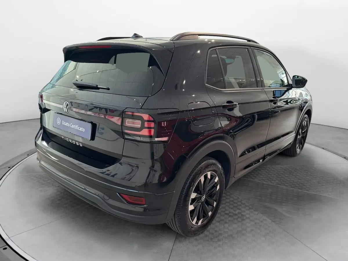 Volkswagen T-Cross usata a Varese (4)