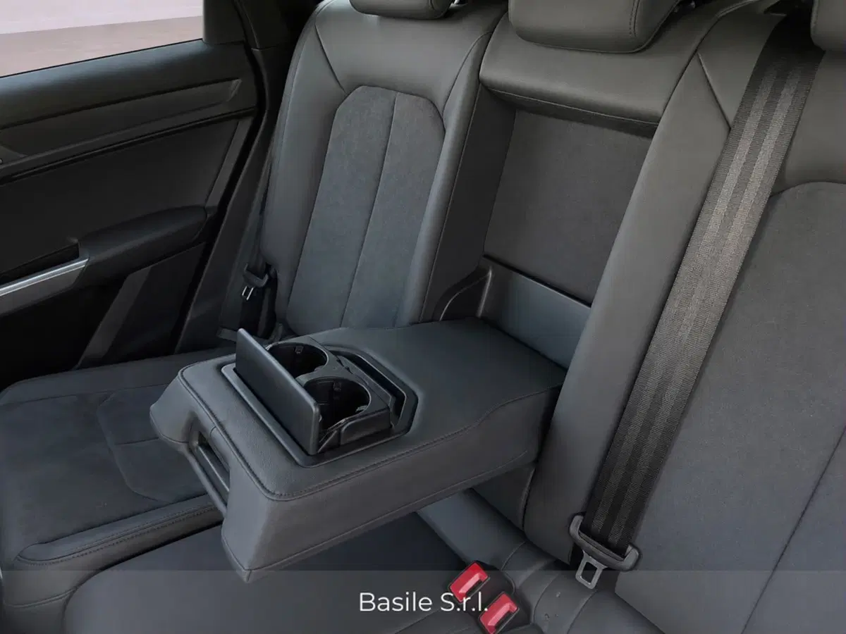 Audi Q3 Sportback usata a Taranto (9)