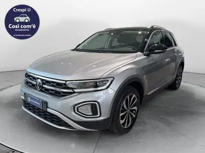 Volkswagen T-Roc 1.0 TSI Style del 2023 usata a Carnago