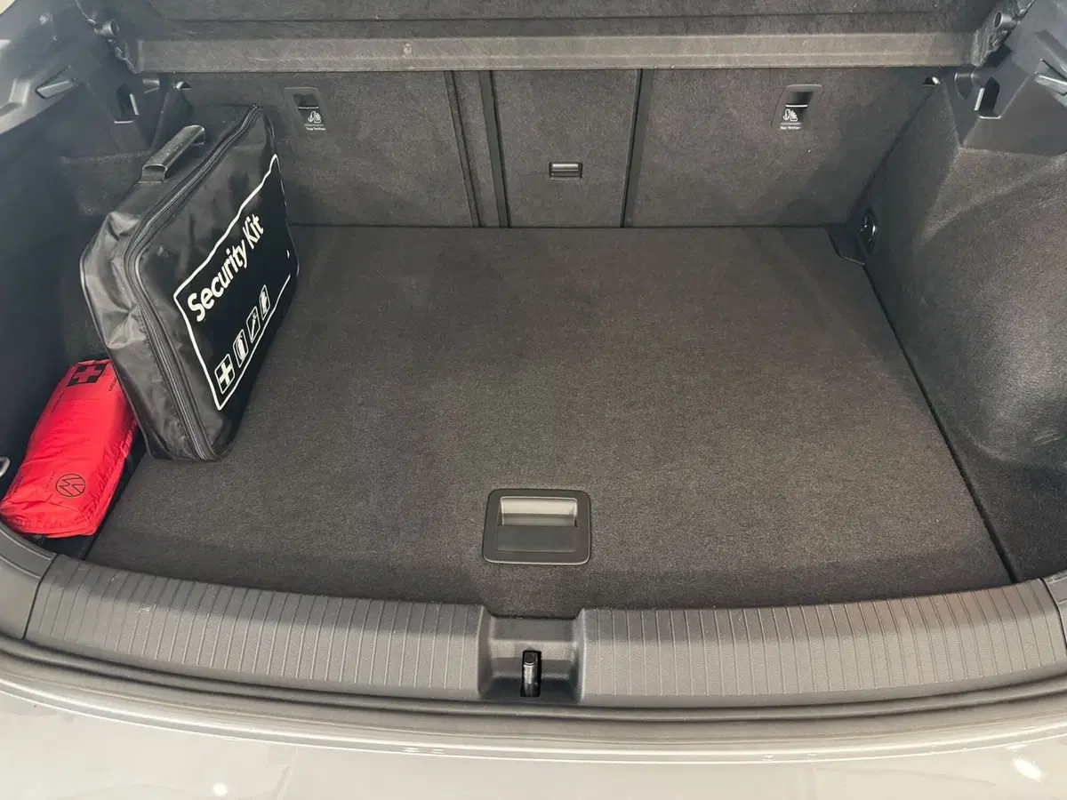 Volkswagen T-Roc usata a Varese (18)