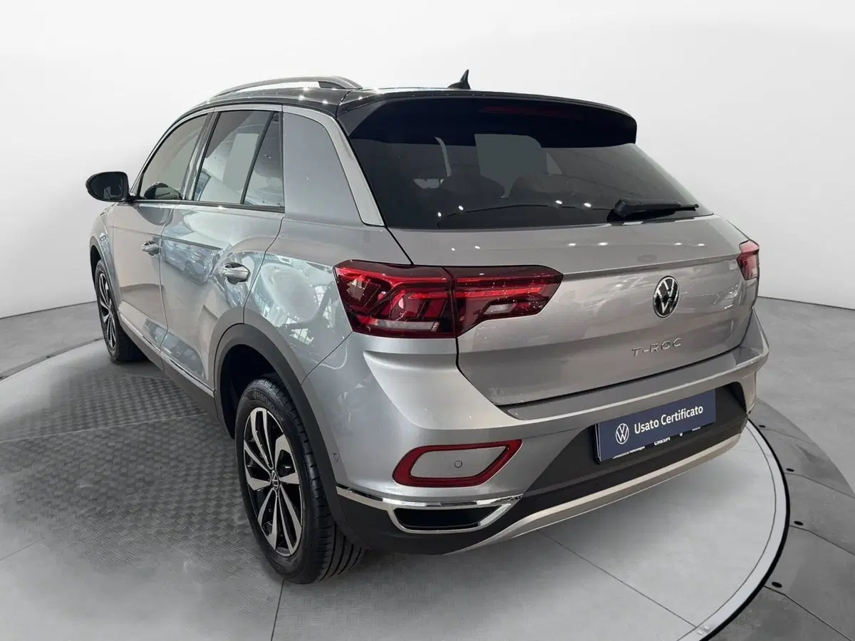 Volkswagen T-Roc usata a Varese (3)