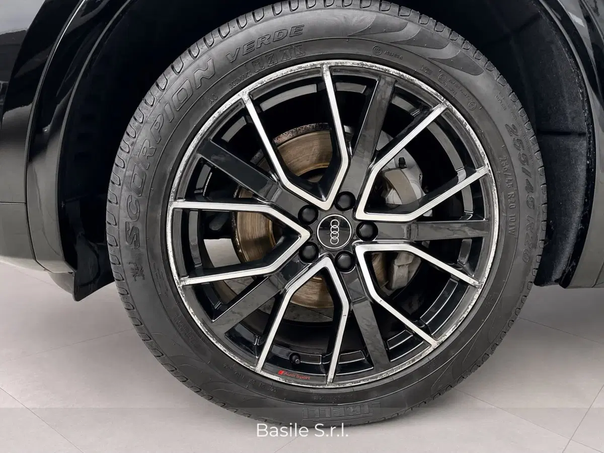 Audi Q4 Sportback usata a Taranto (10)