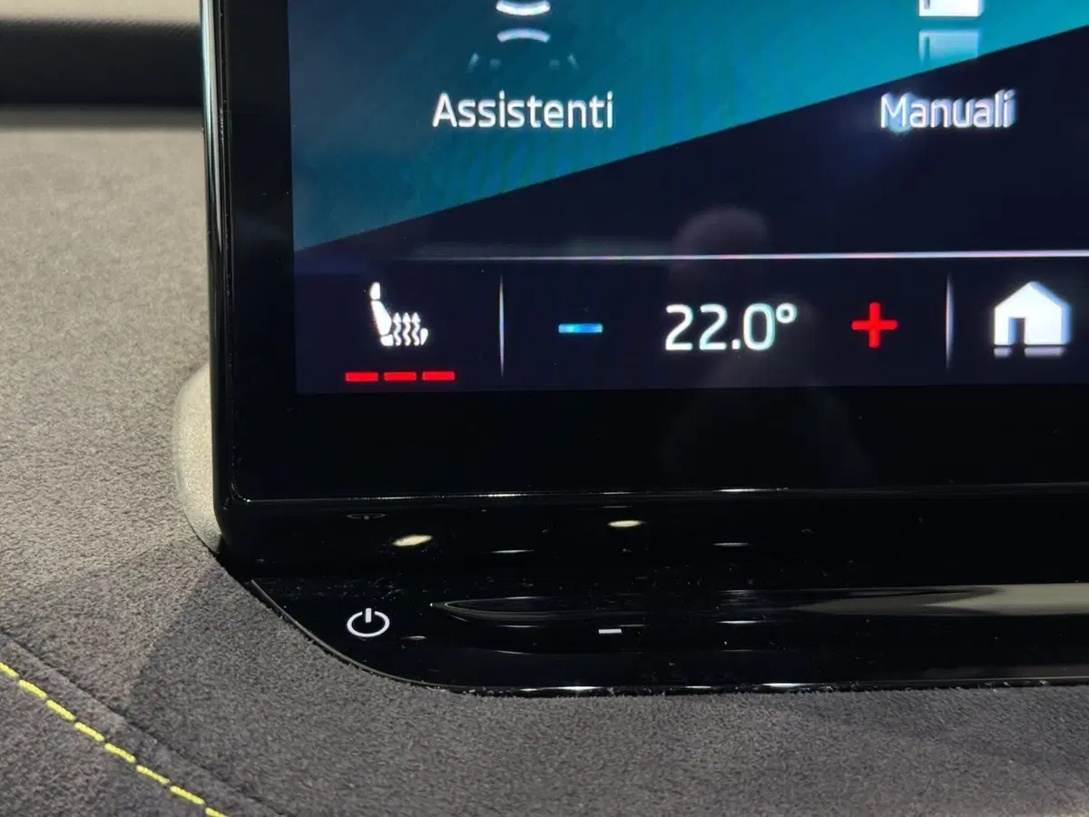 Skoda Enyaq Coupé usata a Varese (19)