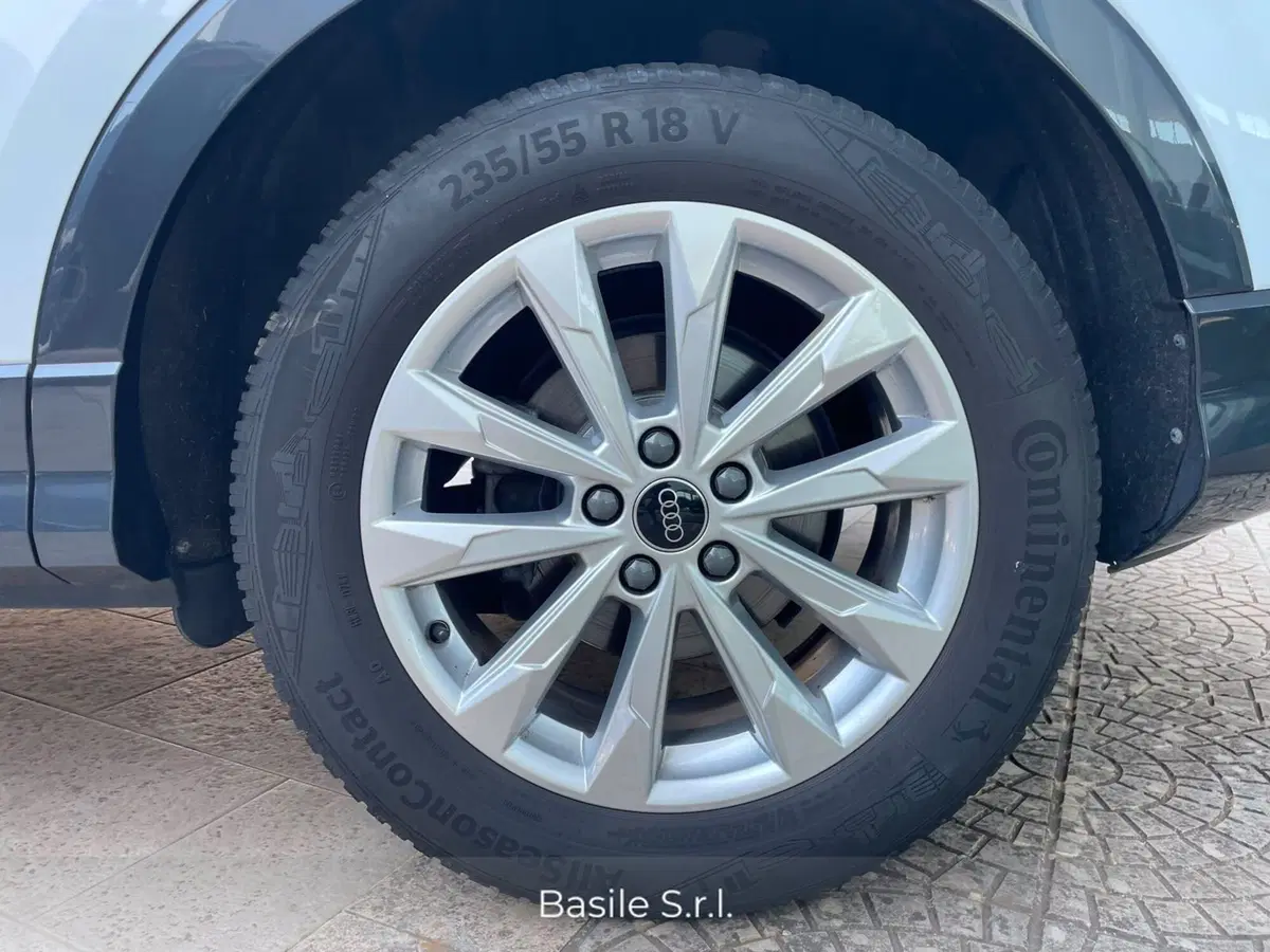 Audi Q3 Sportback usata a Taranto (10)