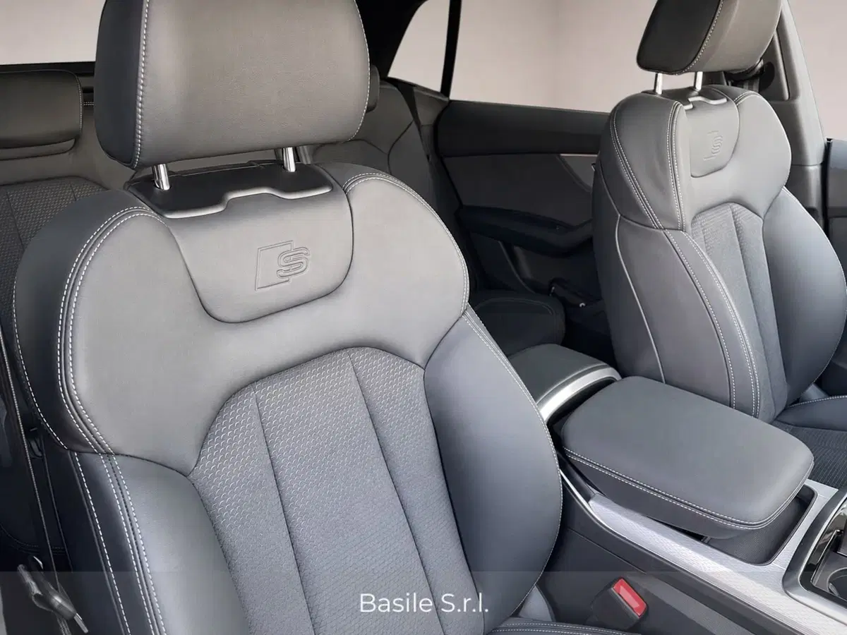 Audi Q8 nuova a Taranto (8)