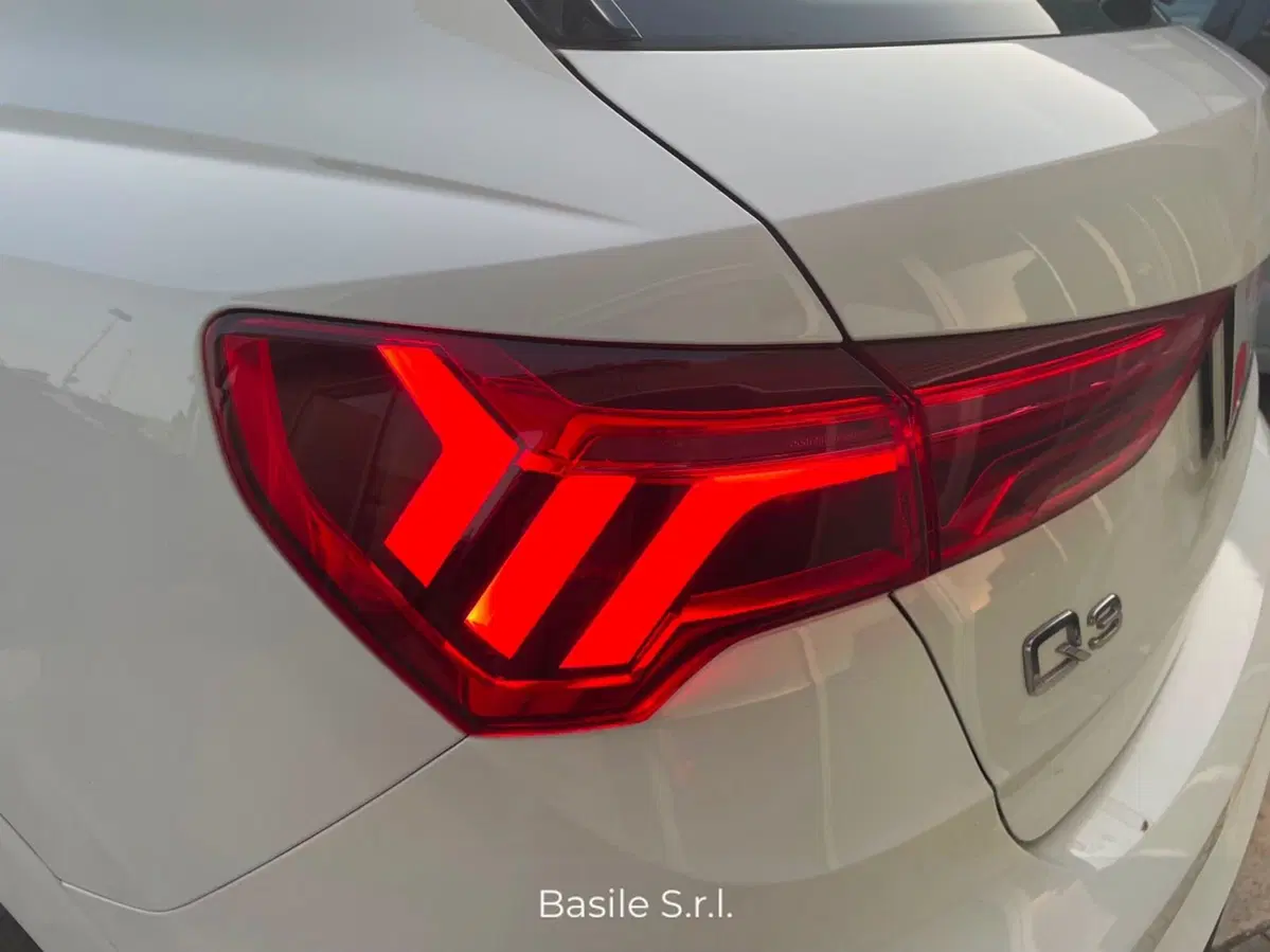 Audi Q3 Sportback usata a Taranto (4)