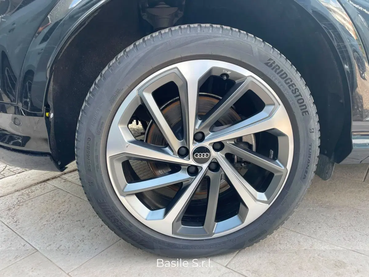 Audi Q5 usata a Taranto (10)