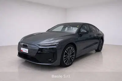 Audi A6 Sportback e-tron S line edition quattro 428cv del 2025 usata a Martina Franca