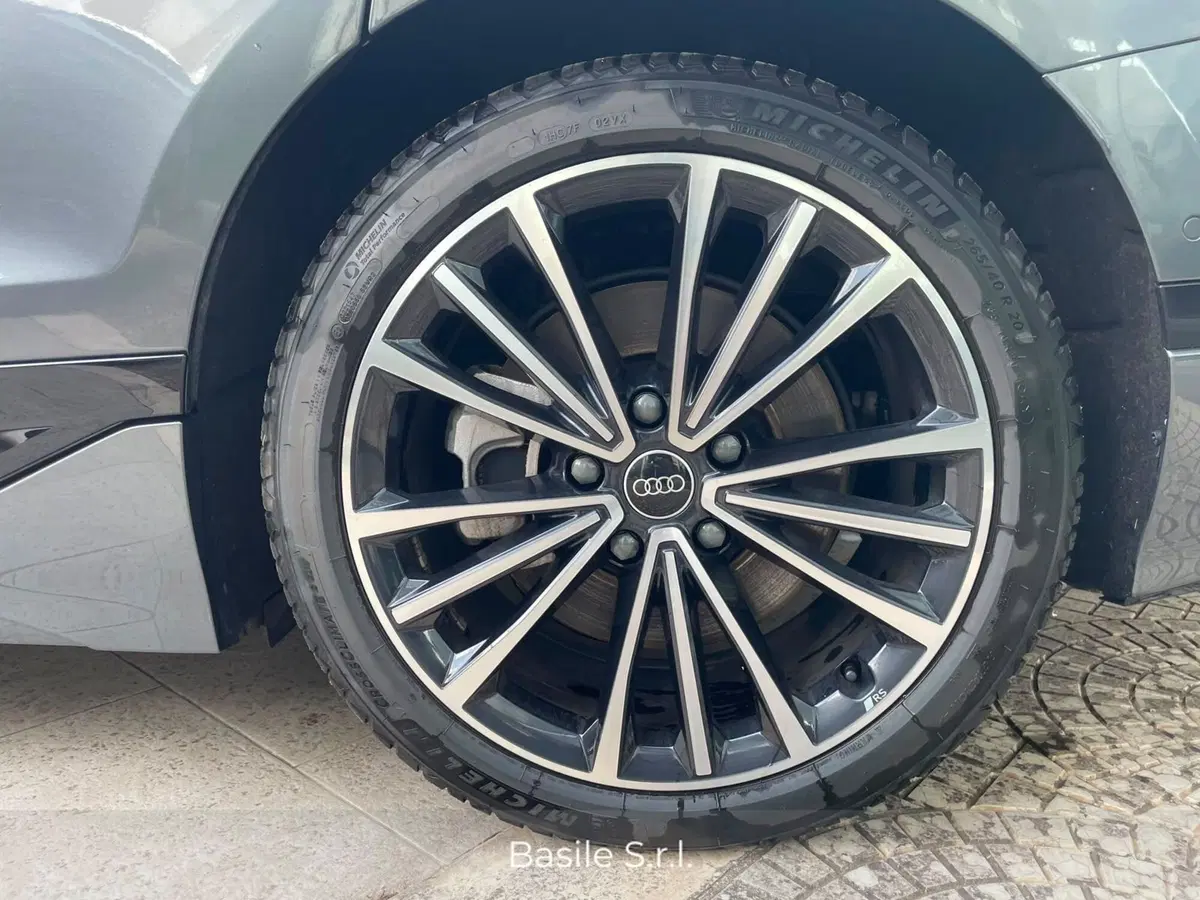 Audi A6 Sportback e-tron usata a Taranto (10)