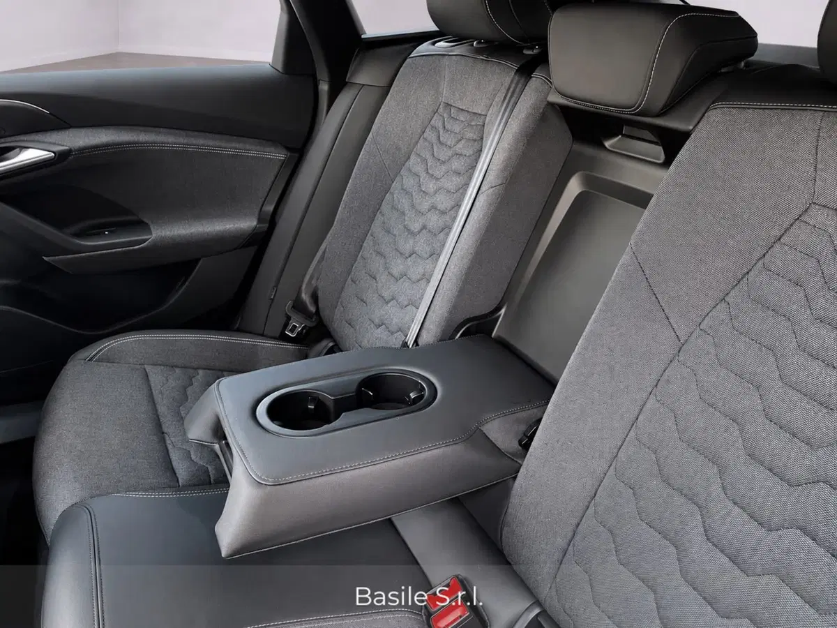 Audi A6 Sportback e-tron usata a Taranto (7)