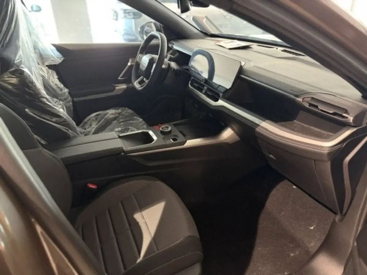 Jeep Compass nuova a Benevento (11)