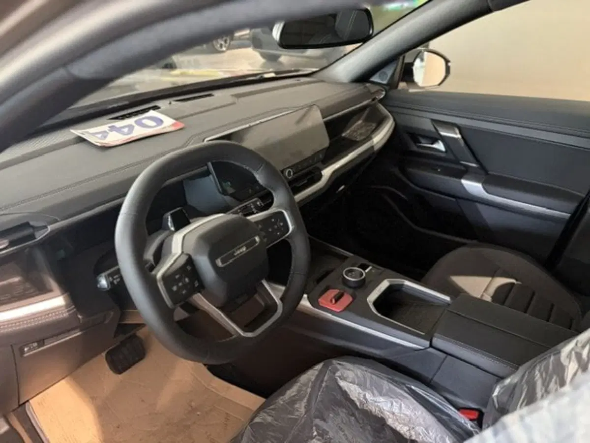 Jeep Compass nuova a Benevento (13)