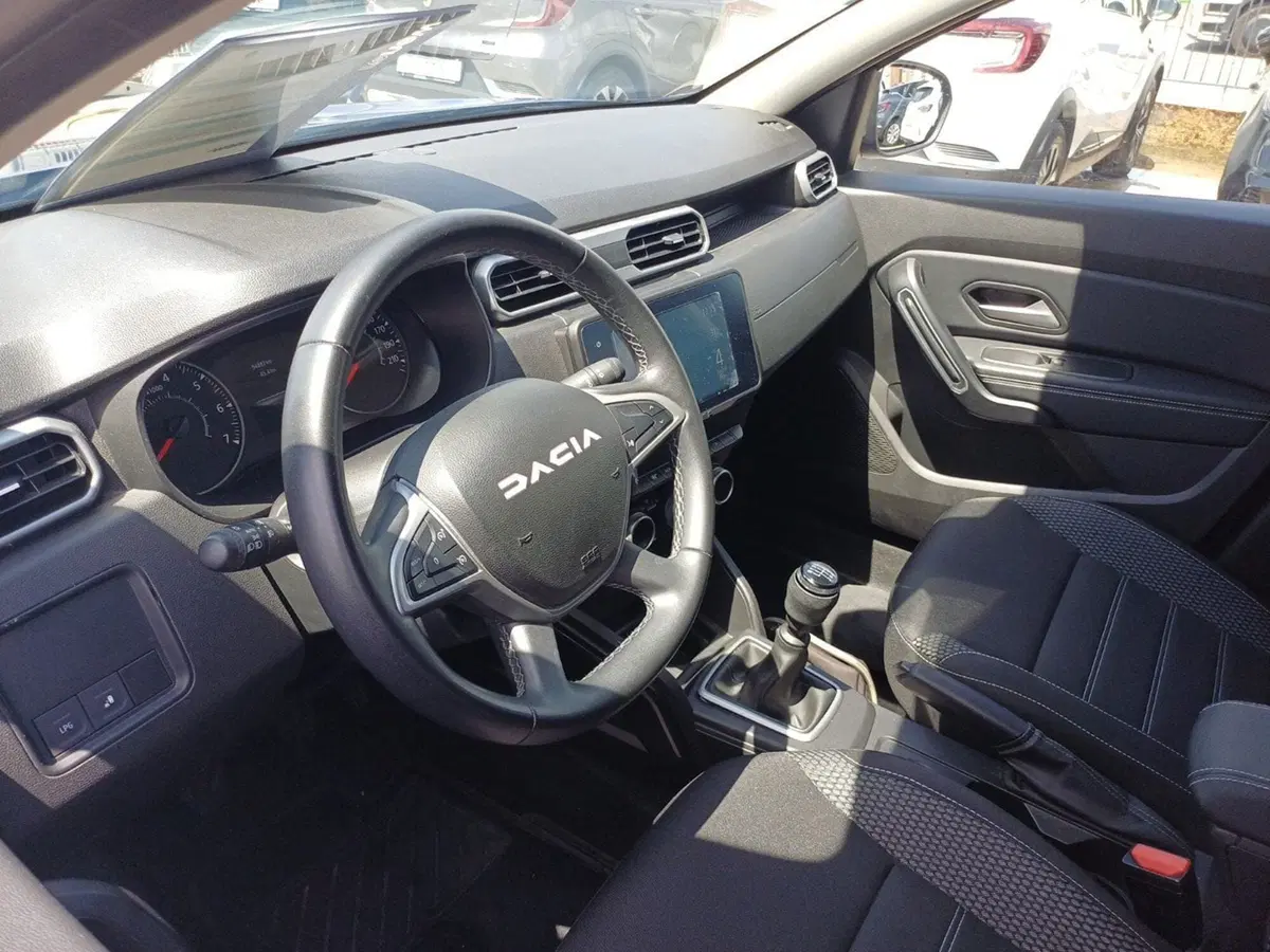 Dacia Duster usata a Frosinone (10)